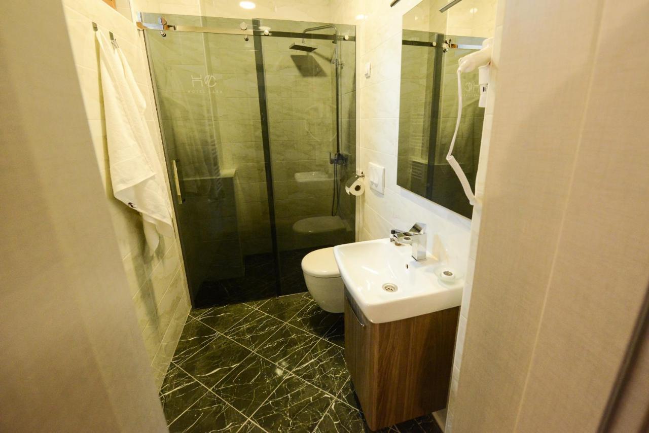 Hotel Cara 28 Skopje Ngoại thất bức ảnh