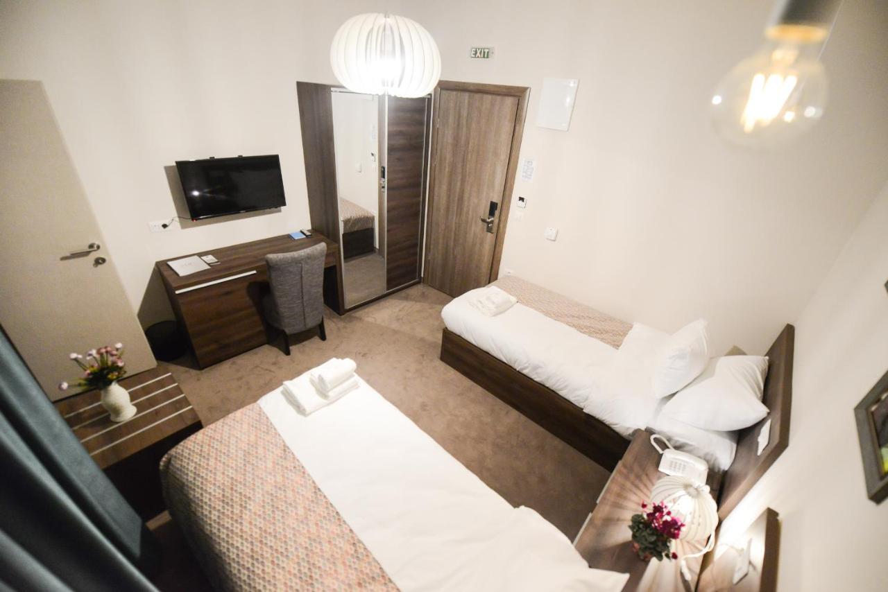 Hotel Cara 28 Skopje Phòng bức ảnh